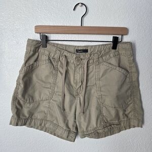Khaki tan cargo shorts Size 10 100% cotton Supplies Brand